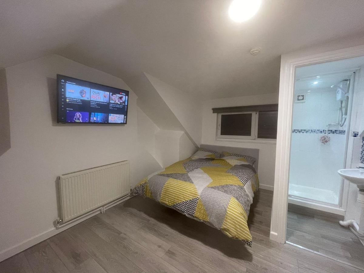 Selection Of Stylish Apartments Within Walking Distance Of Cardiff City Centre Ngoại thất bức ảnh